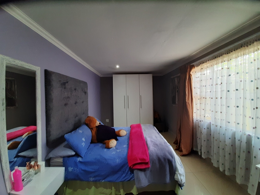 4 Bedroom Property for Sale in Abbotsford Eastern Cape